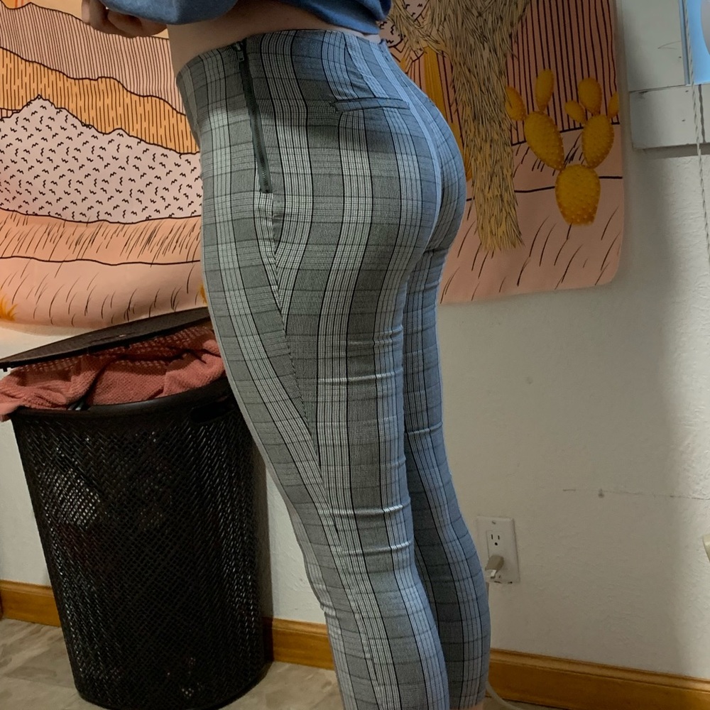 a new day size 4 stretchy plaid pants